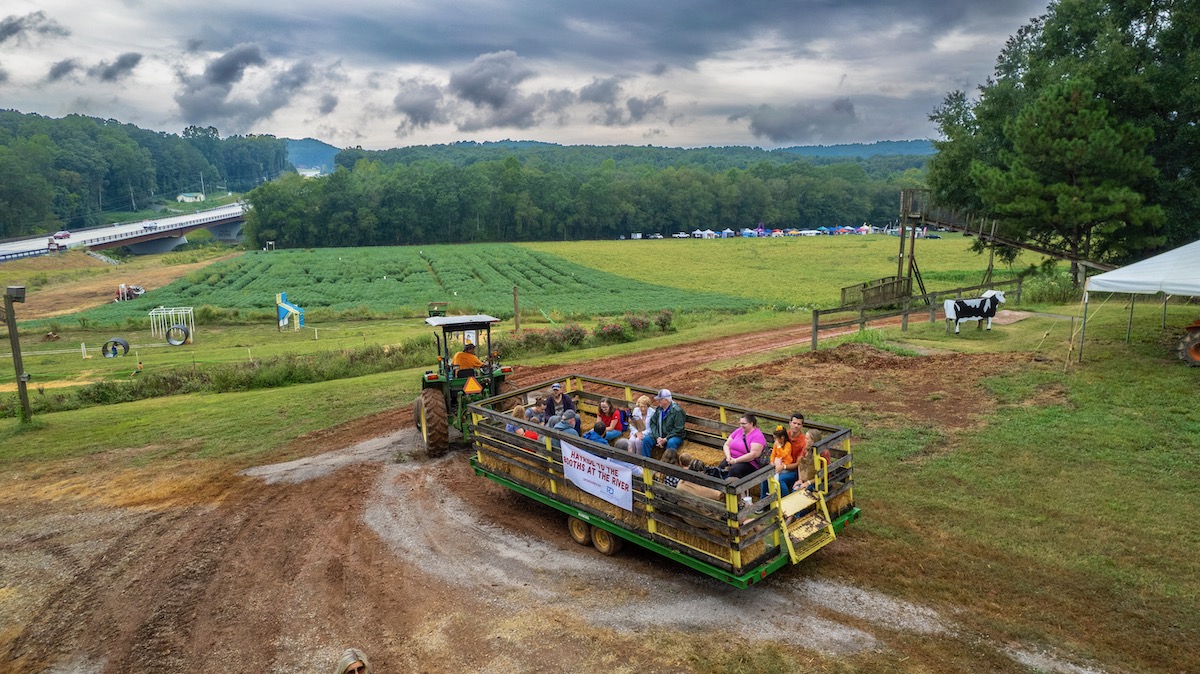 Even Through Rain, the First-Ever Trek Thru Truth Fall Festival Brings Joy, Sunshine to Attendees